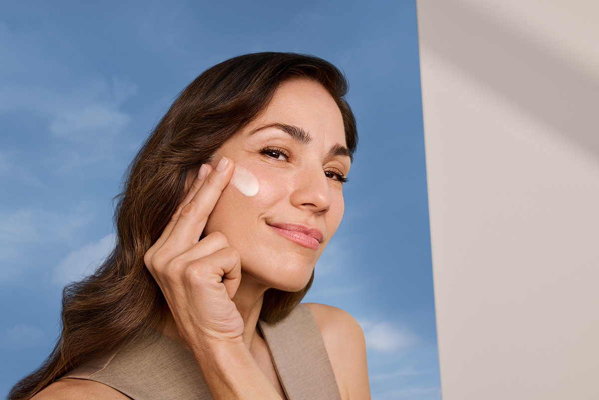 2025_06.26-27_Nivea_Model_latam_ApplicationB_latam_9584_5